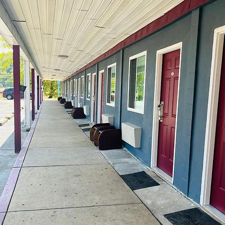 Highlander Motel Атенс Екстериор снимка